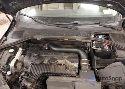 2013 Volvo S60 T5 из США, поврежденный, VIN YV1612FSXD2217426